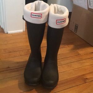 Good Condition Girls Hunter Boots Sz 5